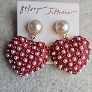Betsey Johnson Womens Sweetheart Earrings